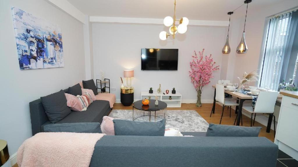 Comfortable Family Sussex Gardens Apartment